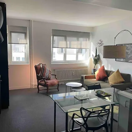 16e Arrondissement Superbe 45 M2 Plein Sud Appartamento